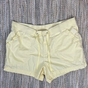 Style & Co. Yellow Shorts Size Large